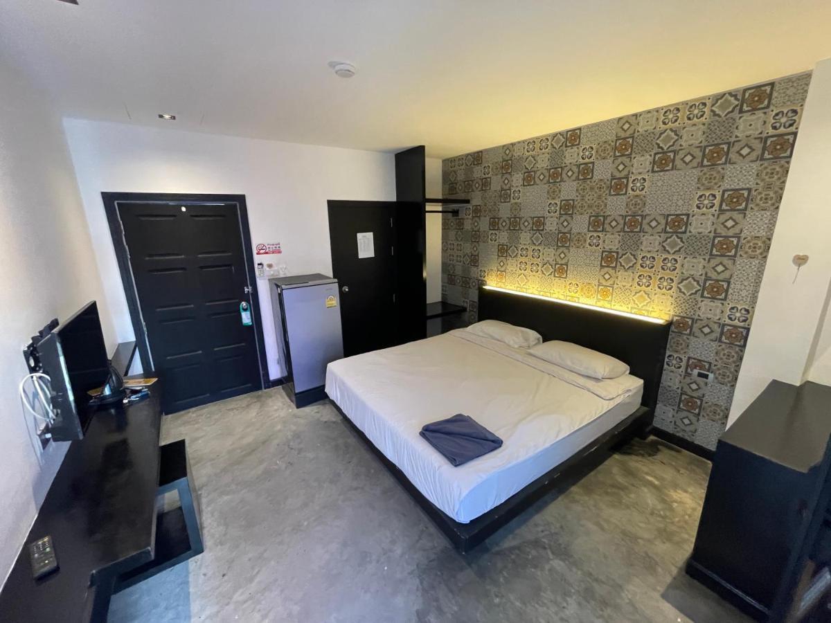Cokoon Islanda Patong Hotel Kültér fotó