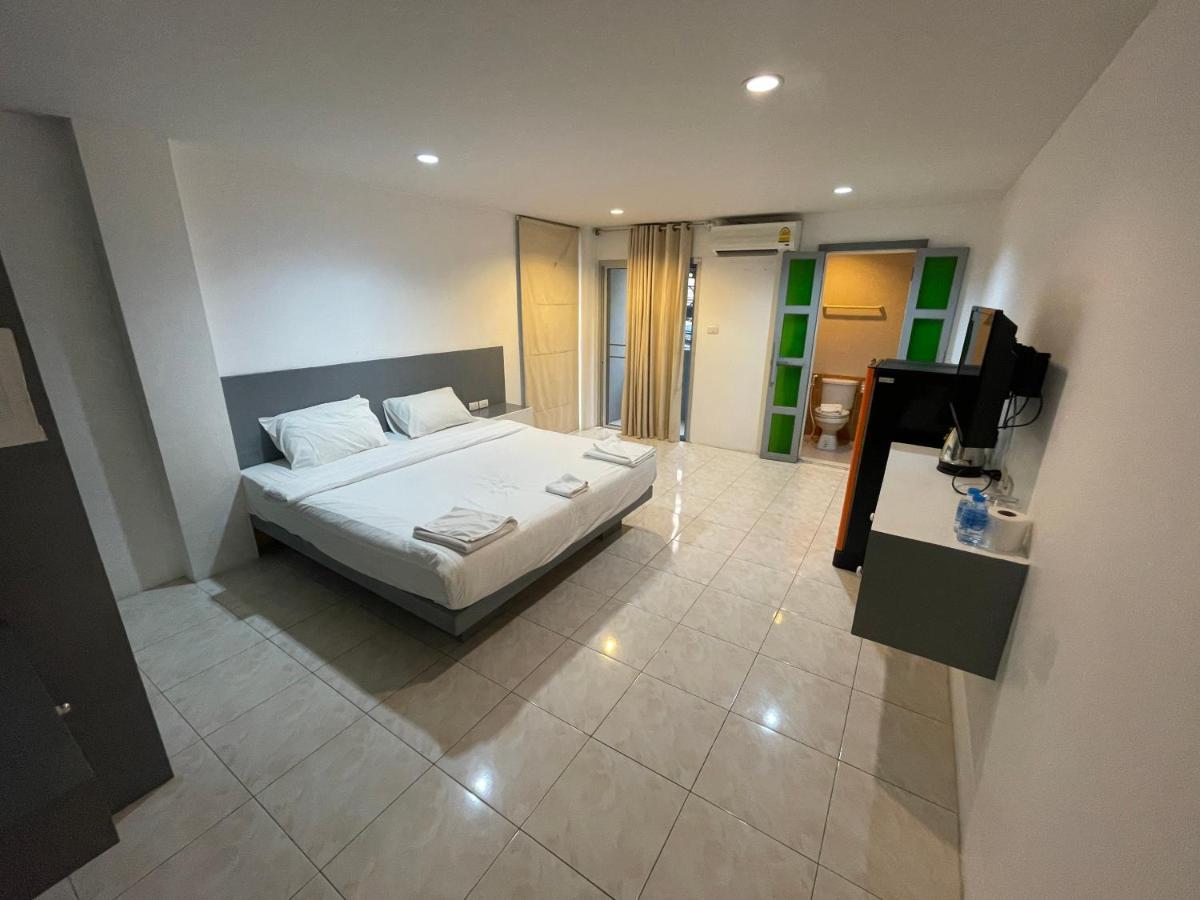 Cokoon Islanda Patong Hotel Kültér fotó